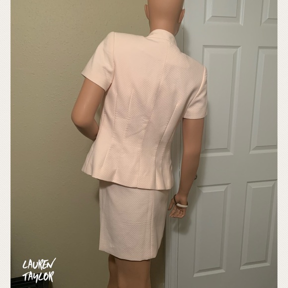 LAUREN TAYLOR Crepe Pink 2-Piece Dress & Jacket - Picture 5 of 10